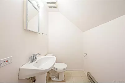 6 Arizona Avenue, Syosset, NY 11791 - Photo 39