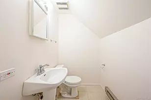 6 Arizona Ave, Syosset, NY 11791 - Photo 39