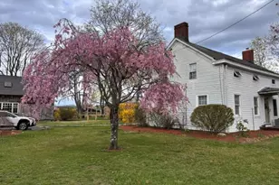 727 Main St, Center Moriches, NY 11934 - Photo 39
