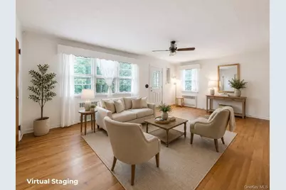 62 Squires Avenue, East Quogue, NY 11942 - Photo 7