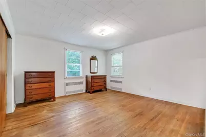 62 Squires Avenue, East Quogue, NY 11942 - Photo 13