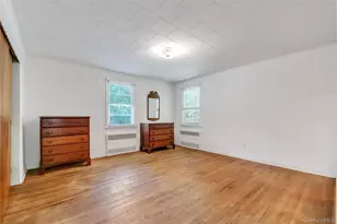 62 Squires Ave, East Quogue, NY 11942 - Photo 13