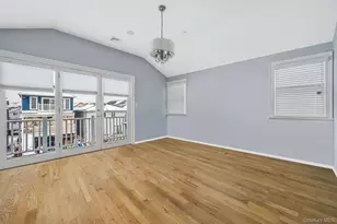 114 Beach Ave, Bellmore, NY 11710 - Photo 23