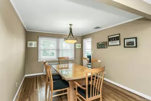 9 Avondale Rd, Plainview, NY 11803 - Photo 7