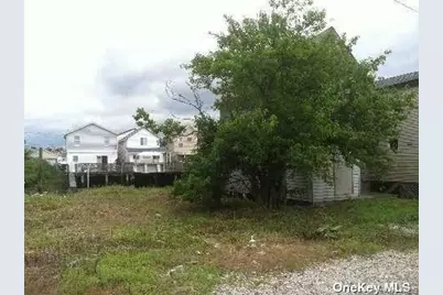 143 Broaway, Howard Beach, NY 11414 - Photo 3