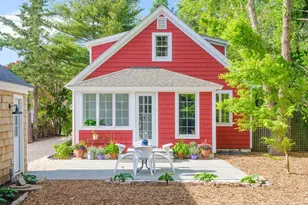 175 Aka 611 Maple St, Greenport, NY 11944 - Photo 27