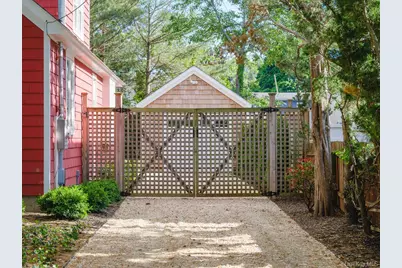 175 Aka 611 Maple Street, Greenport, NY 11944 - Photo 27