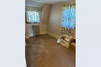 9 Prospect Avenue, East Rockaway, NY 11518 - Photo 5