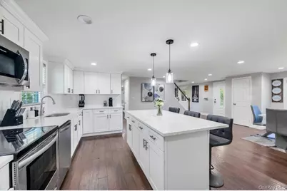 56 Hurtin Street, Port Jefferson Station, NY 11776 - Photo 17