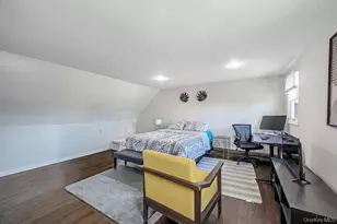 56 Hurtin St, Port Jefferson Station, NY 11776 - Photo 31