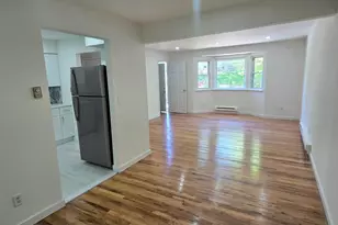 153 Vernon Valley Rd, East Northport, NY 11731 - Photo 5