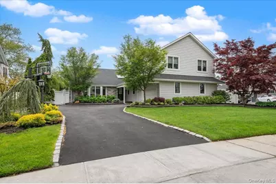 83 Joyce Lane, Woodbury, NY 11797 - Photo 1
