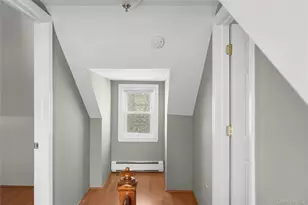 11 Miller St, Glen Cove, NY 11542 - Photo 11