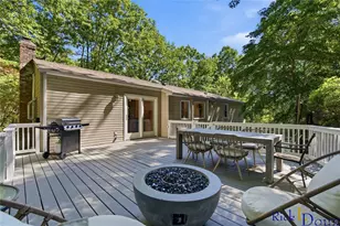 223 Old Post Rd, Port Jefferson, NY 11777 - Photo 27