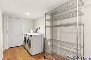 223 Old Post Rd, Port Jefferson, NY 11777 - Photo 25