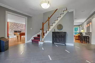 27 Rochelle Drive, New City, NY 10956 - Photo 13