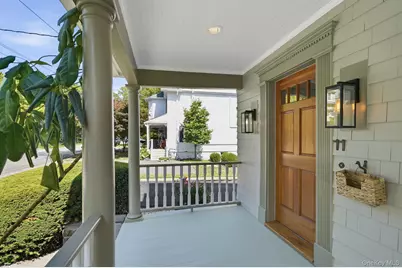 11 Winthrop Avenue, Larchmont, NY 10538 - Photo 3