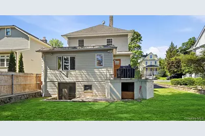 11 Winthrop Avenue, Larchmont, NY 10538 - Photo 31