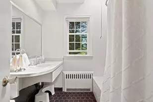 11 Winthrop Ave, Larchmont, NY 10538 - Photo 19