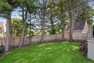 11 Winthrop Avenue, Larchmont, NY 10538 - Photo 33