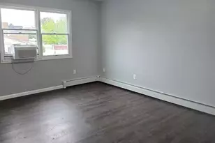 8 Harmony Ln, Westbury, NY 11590 - Photo 11