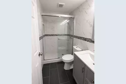 8 Harmony Lane, Westbury, NY 11590 - Photo 7