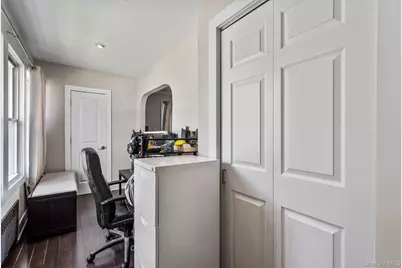 22 Prospect Street, Williston Park, NY 11596 - Photo 7
