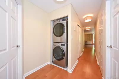 71-21 163rd Street #3202, Fresh Meadows, NY 11365 - Photo 13