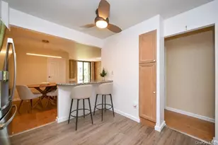 71-21 163rd St, Fresh Meadows, NY 11365 - Photo 9