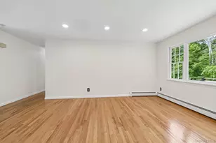 2853 Hedwig Dr, Yorktown Heights, NY 10598 - Photo 5
