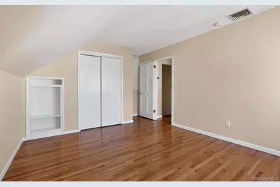 119 Manville Road, Pleasantville, NY 10570 - Photo 17