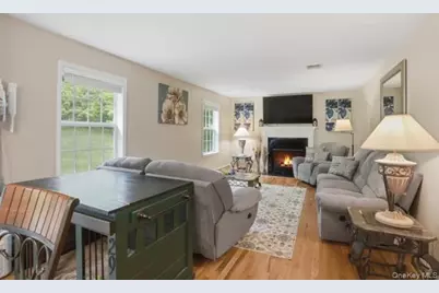 29 Hickory Hill Road, Newburgh, NY 12550 - Photo 11
