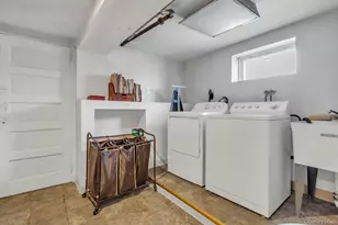 89-19 69th Ave, Forest Hills, NY 11375 - Photo 19