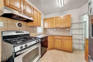 119-53 230th St, Cambria Heights, NY 11411 - Photo 13