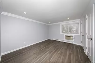 4 Richland Boulevard #09, Brightwaters, NY 11718 - Photo 7