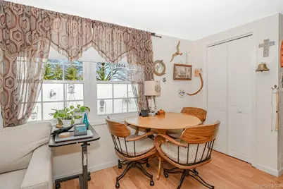 495 Windmill Avenue, West Babylon, NY 11704 - Photo 15
