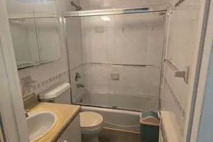 147-31 Barclay Ave, Flushing, NY 11354 - Photo 7