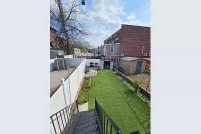 2082 Pitman Avenue, Bronx, NY 10466 - Photo 39