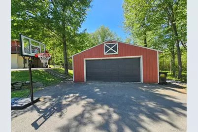 375 Eatontown Road, Port Jervis, NY 12771 - Photo 39
