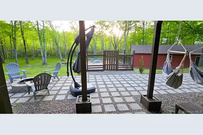 375 Eatontown Road, Port Jervis, NY 12771 - Photo 13