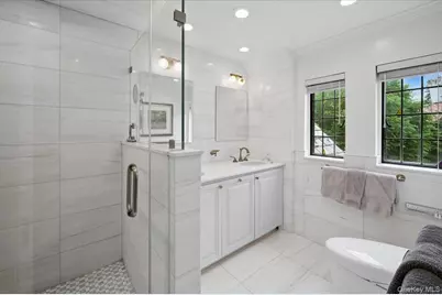 263 Corona Avenue, Pelham, NY 10803 - Photo 25