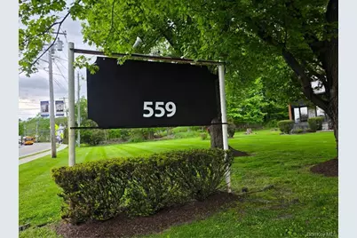 559 State Route 32 #Apt 2, Highland Mills, NY 10930 - Photo 9