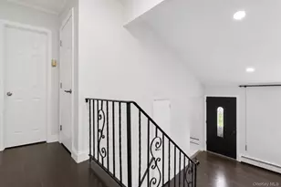 1413 Peters Blvd, Bay Shore, NY 11706 - Photo 23