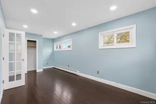 1413 Peters Blvd, Bay Shore, NY 11706 - Photo 19