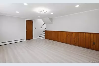 1413 Peters Boulevard, Bay Shore, NY 11706 - Photo 27