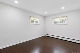 1413 Peters Blvd, Bay Shore, NY 11706 - Photo 21
