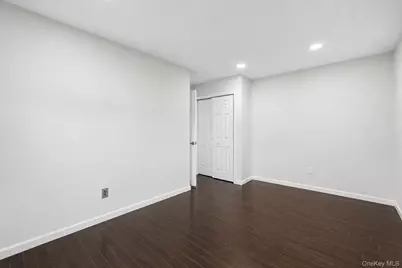 1413 Peters Boulevard, Bay Shore, NY 11706 - Photo 21