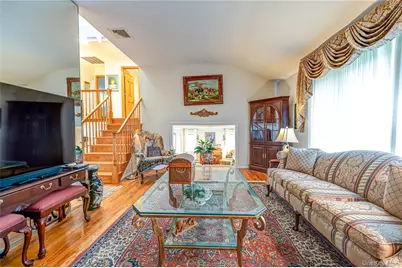 32 Dressler Road, Greenlawn, NY 11740 - Photo 27