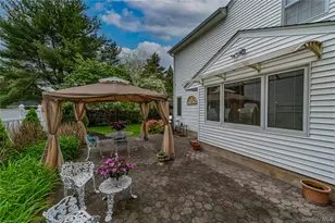 32 Dressler Rd, Greenlawn, NY 11740 - Photo 39
