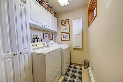 32 Dressler Road, Greenlawn, NY 11740 - Photo 31